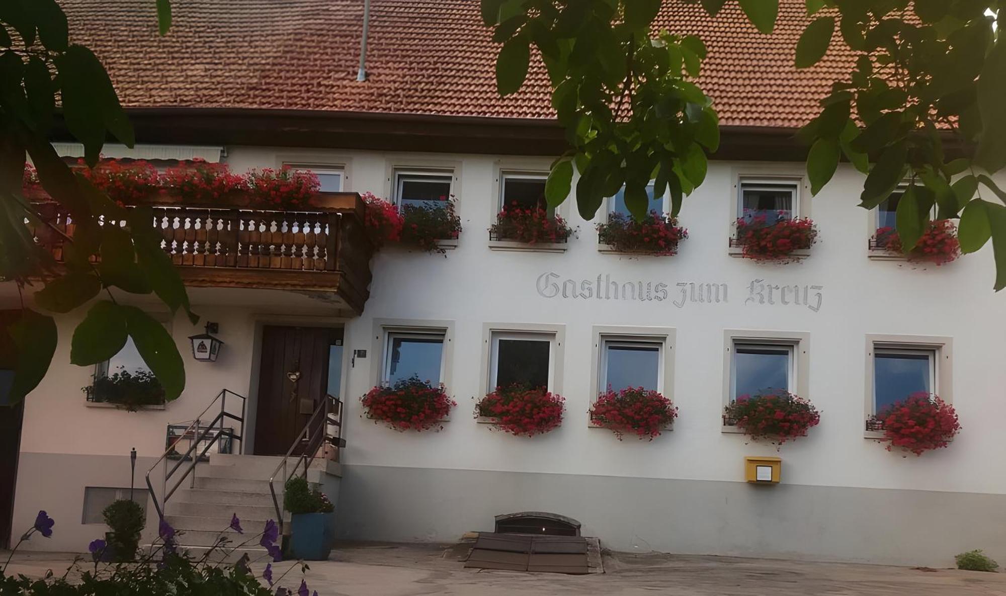 Gasthaus Zum Kreuz Графенхаузен Экстерьер фото